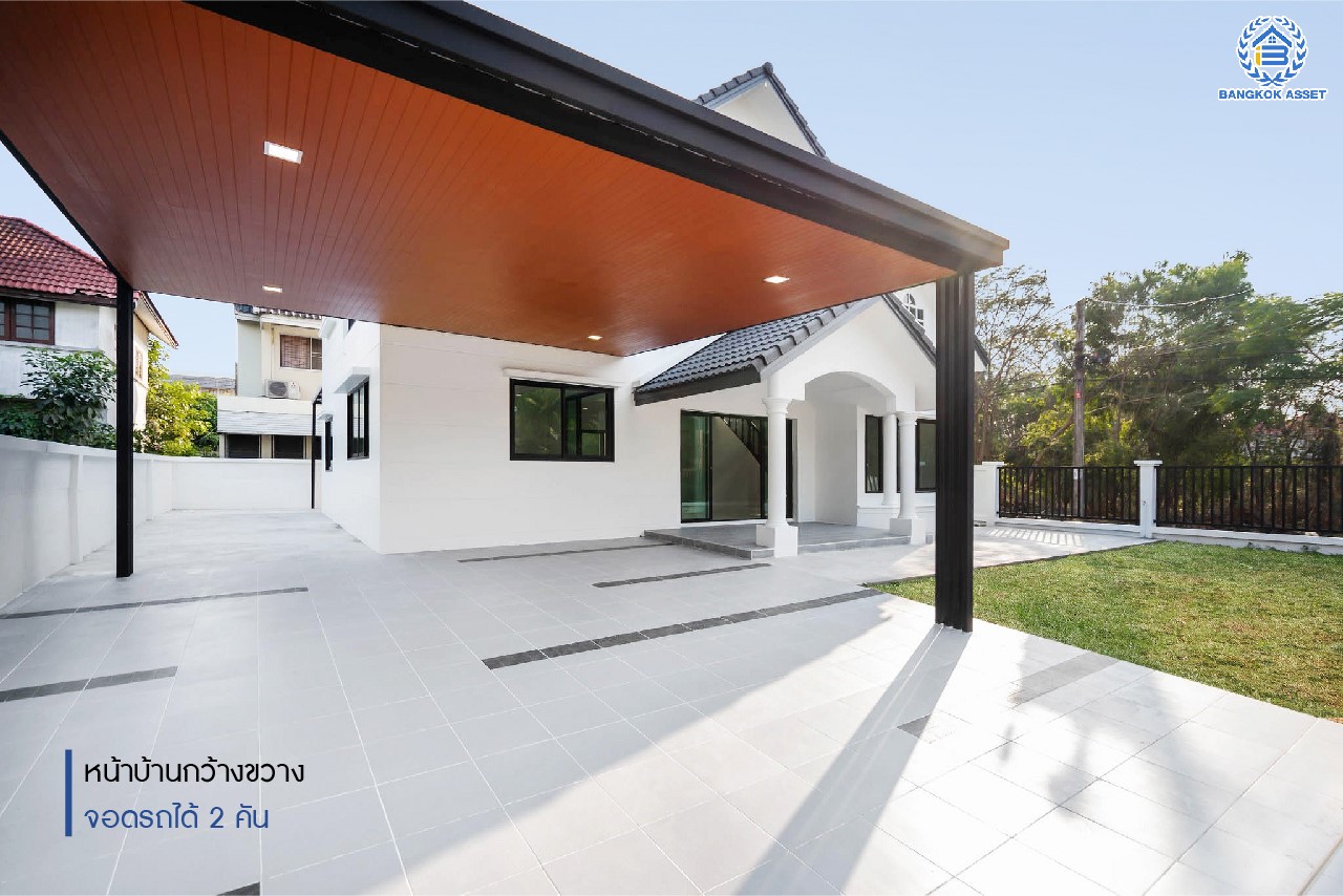 คฤหาสน์ตกแต่งใหม่ ดีไซน์สุด Luxury ม.กฤษดานคร18 บรมราชชนนี หลังมุม เนื้อที่ 77 ตร.ว. บนพื้นที่ใช้สอยมากถึง 320 ตร.ม. อีกระดับของฟังก์ชัน 6 ห้องนอน 2 ห้องน้ำ 1 ห้องอเนกประสงค์ จอดรถได้ 2 คัน บรรยากาศสุด Private บนทำเลศักยภาพเชื่อมต่อหลายเส้นทาง ใกล้เซ็นทรัลปิ่นเกล้า ม.มหิดล , ทางด่วน "กาญจนาภิเษก"...